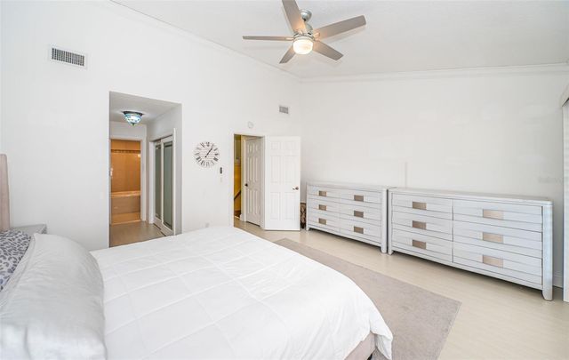 12274 1ST STREET W 8, Treasure Island, FL 33706