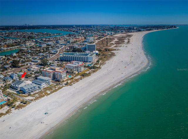 12274 1ST STREET W 8, Treasure Island, FL 33706