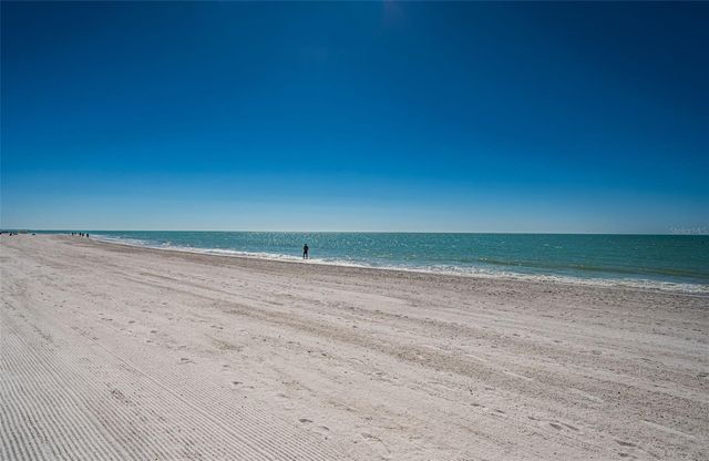 12274 1ST STREET W 8, Treasure Island, FL 33706
