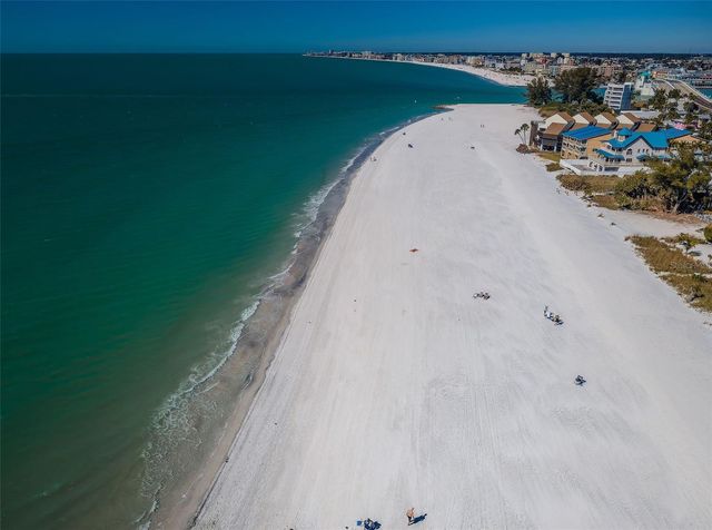 12274 1ST STREET W 8, Treasure Island, FL 33706