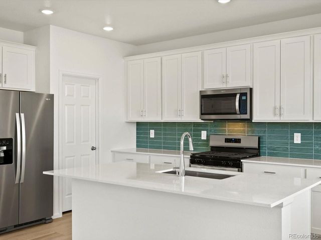 4653 Rabbitbrush St, Johnstown, CO 80534