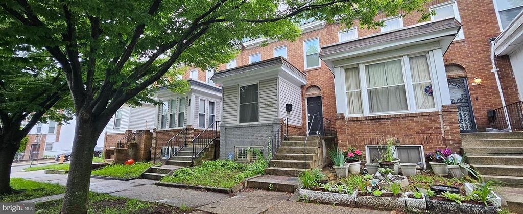 2604 GARRETT AVE, Baltimore, MD 21218