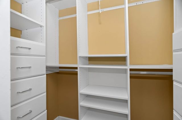 4343 N CLARENDON Avenue 613, Chicago, IL 60613