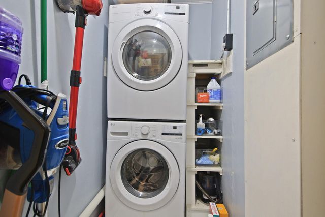 617 E HEAD ST, Centralia, MO 65240