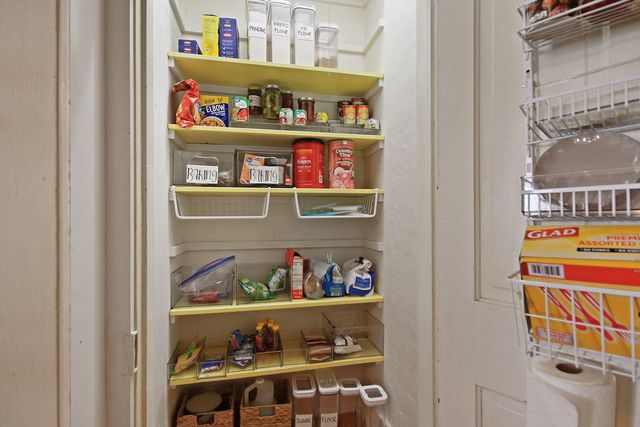 617 E HEAD ST, Centralia, MO 65240