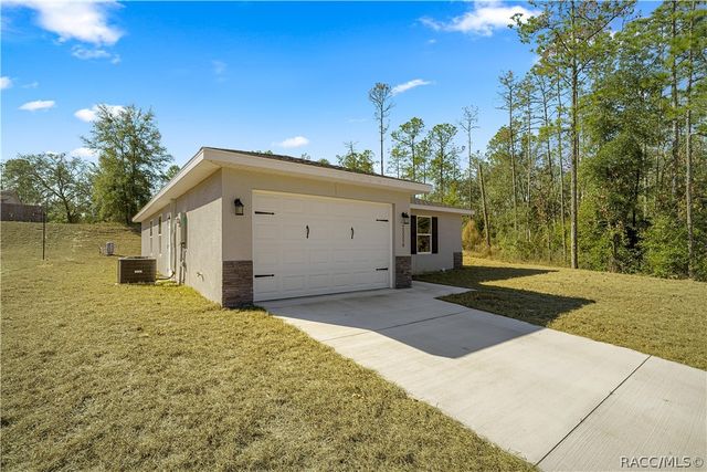 23350 SW Marine Boulevard, Dunnellon, FL 34431
