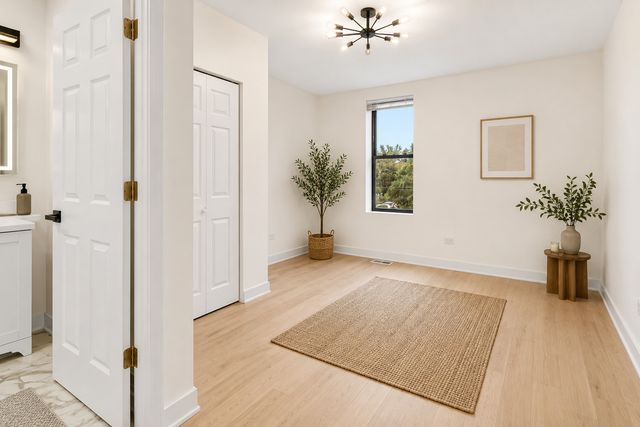 6148 S Ingleside Avenue, Chicago, IL 60637