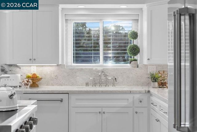 368 SHIRE OAKS COURT, Lafayette, CA 94549