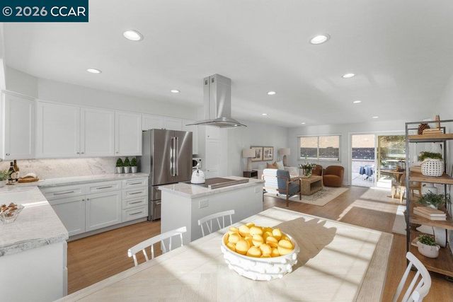 368 SHIRE OAKS COURT, Lafayette, CA 94549