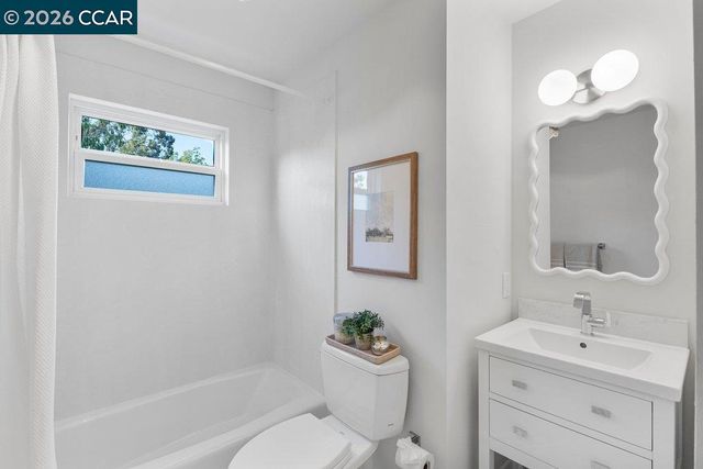368 SHIRE OAKS COURT, Lafayette, CA 94549