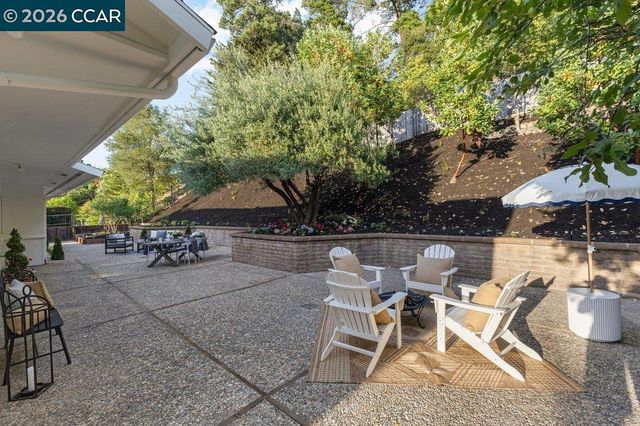368 SHIRE OAKS COURT, Lafayette, CA 94549