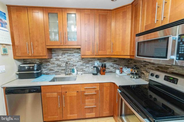 46 WOODBINE CT, Horsham, PA 19044