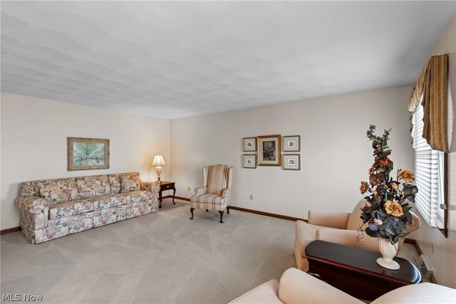 117 Cooper Drive, St Clairsville, OH 43950