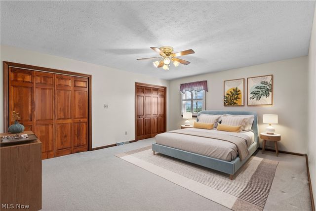 117 Cooper Drive, St Clairsville, OH 43950