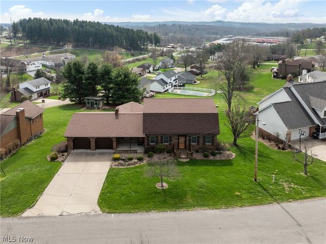 117 Cooper Drive, St Clairsville, OH 43950