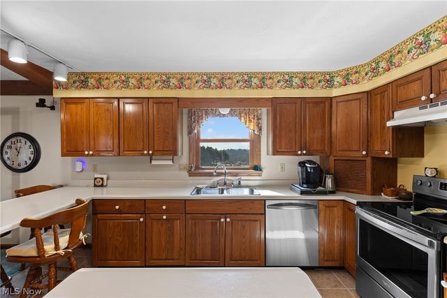 117 Cooper Drive, St Clairsville, OH 43950