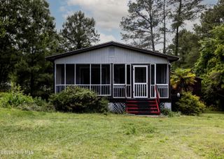 408 Old Folkstone Road, Holly Ridge, NC 28445