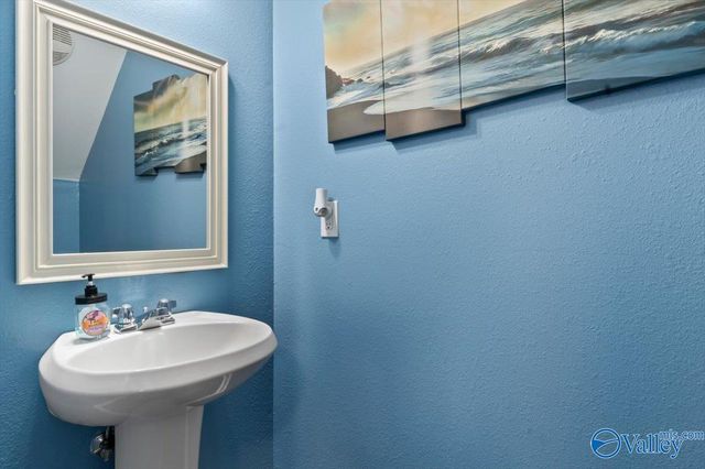 301 Kenneth Boulevard NW, Madison, AL 35757