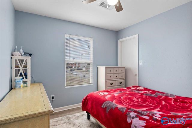 301 Kenneth Boulevard NW, Madison, AL 35757