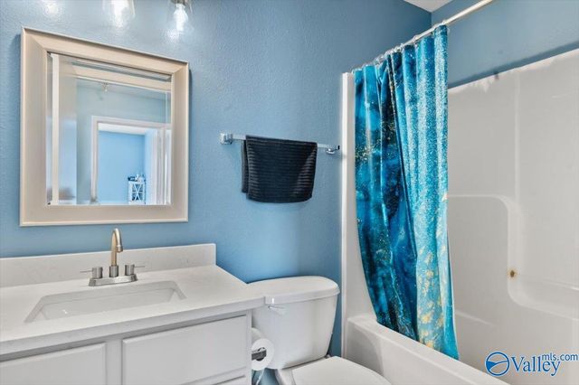 301 Kenneth Boulevard NW, Madison, AL 35757