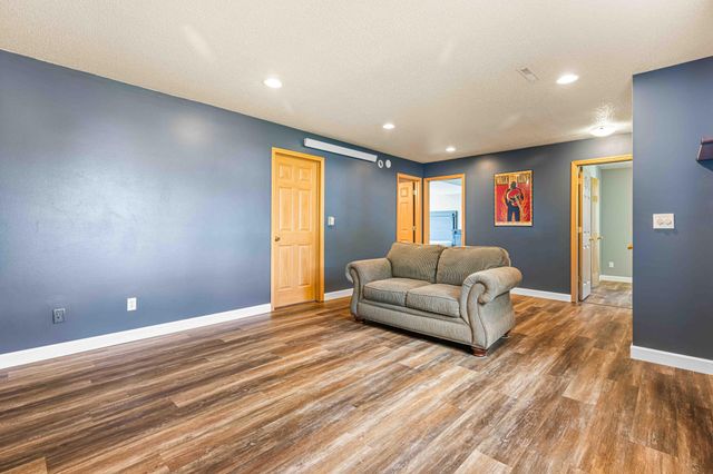 3391 39th Street S, Moorhead, MN 56560