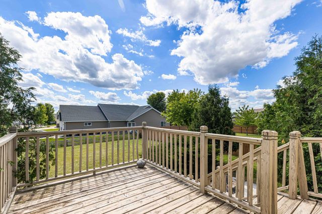 3391 39th Street S, Moorhead, MN 56560
