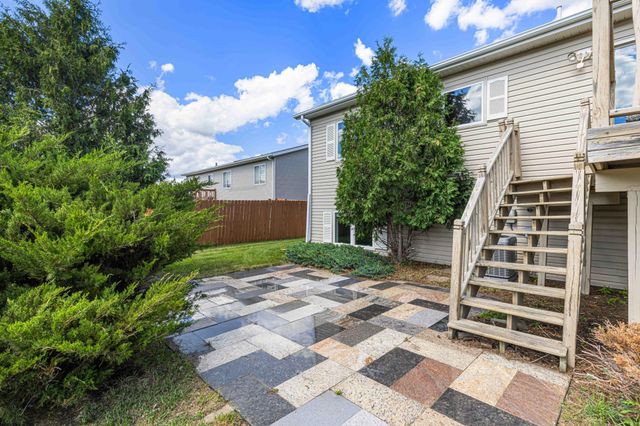 3391 39th Street S, Moorhead, MN 56560