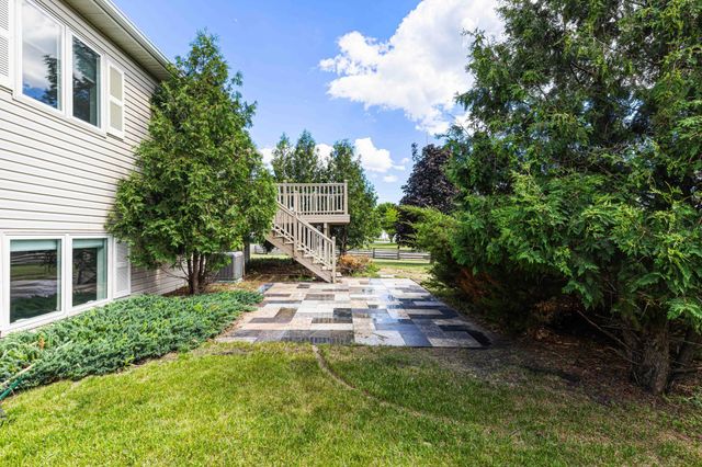 3391 39th Street S, Moorhead, MN 56560