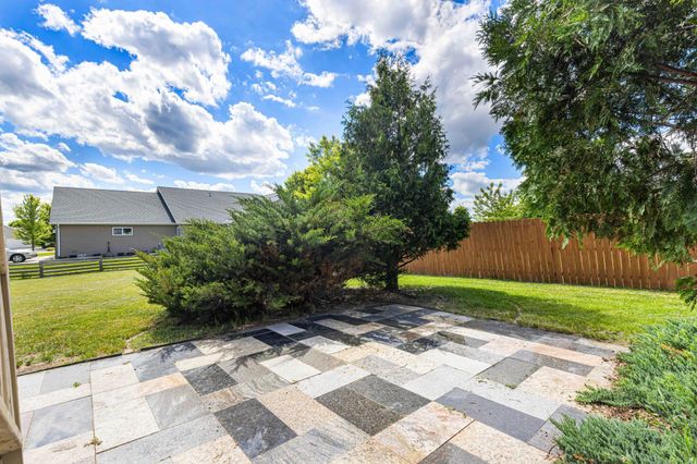 3391 39th Street S, Moorhead, MN 56560