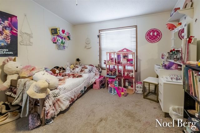 340 E River Road, Muskegon, MI 49445