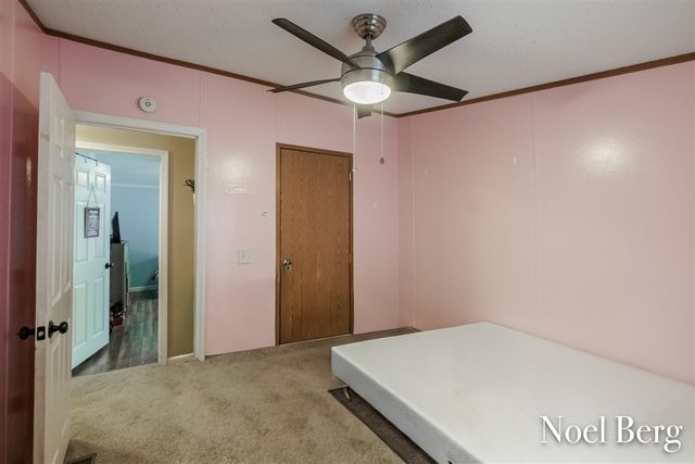 340 E River Road, Muskegon, MI 49445