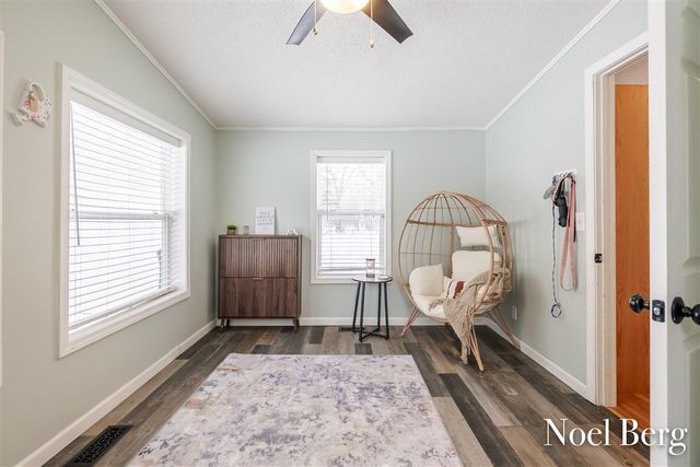 340 E River Road, Muskegon, MI 49445