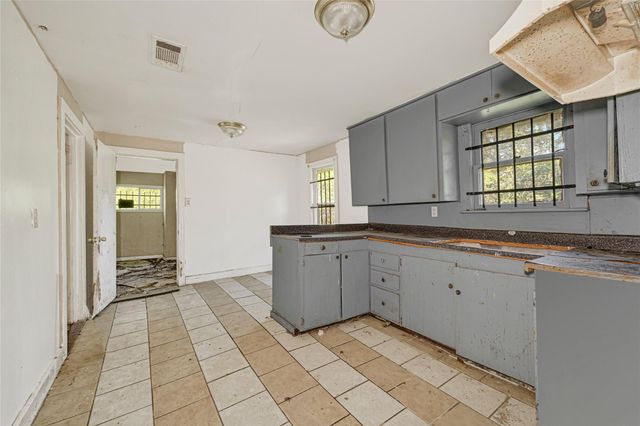 7625 Pointer Street, Houston, TX 77016