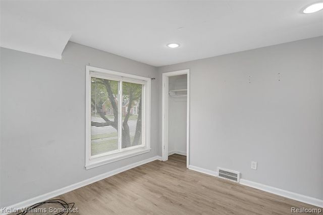 16701 Lindsay Street, Detroit, MI 48235