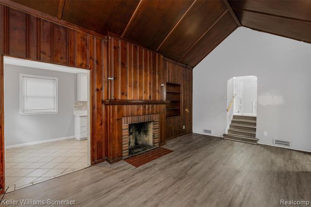 16701 Lindsay Street, Detroit, MI 48235