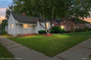 16701 Lindsay Street, Detroit, MI 48235