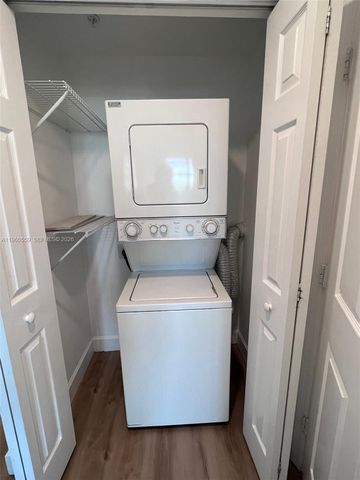 50 Menores Ave 630, Coral Gables, FL 33134