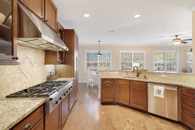 248 Pizarro Rd, St Augustine, FL 32080