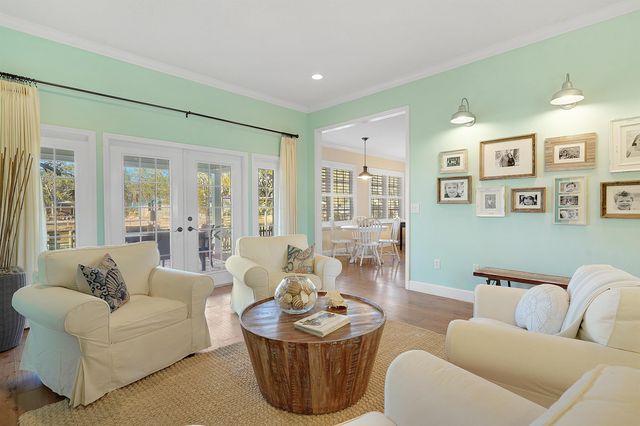 248 Pizarro Rd, St Augustine, FL 32080