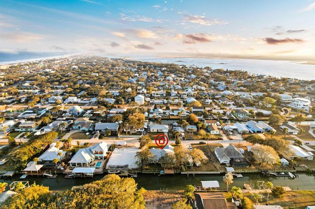 248 Pizarro Rd, St Augustine, FL 32080