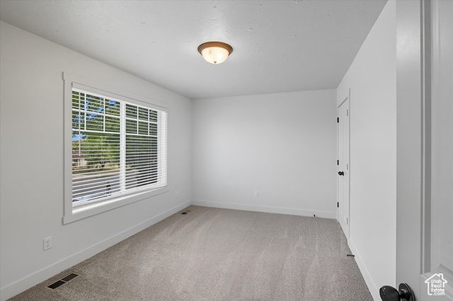 535 W 300 N, Hyrum, UT 84319