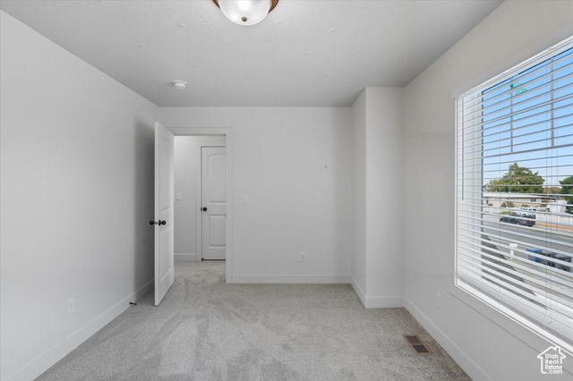 535 W 300 N, Hyrum, UT 84319