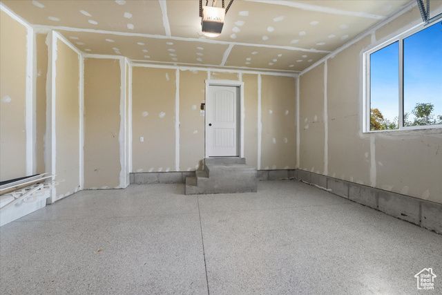 535 W 300 N, Hyrum, UT 84319