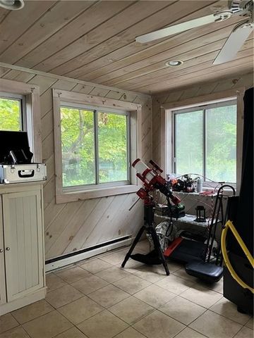 164 Greene St, Hopedale, MA 01747