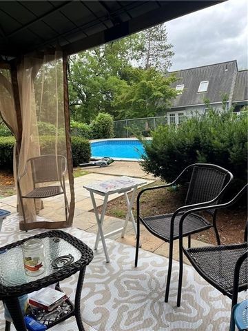 164 Greene St, Hopedale, MA 01747