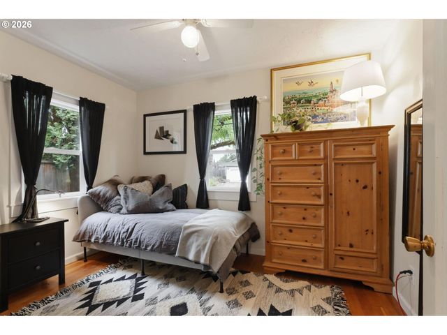 7104 N PRINCETON St, Portland, OR 97203