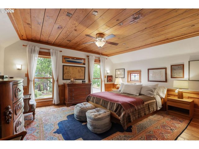 7104 N PRINCETON St, Portland, OR 97203