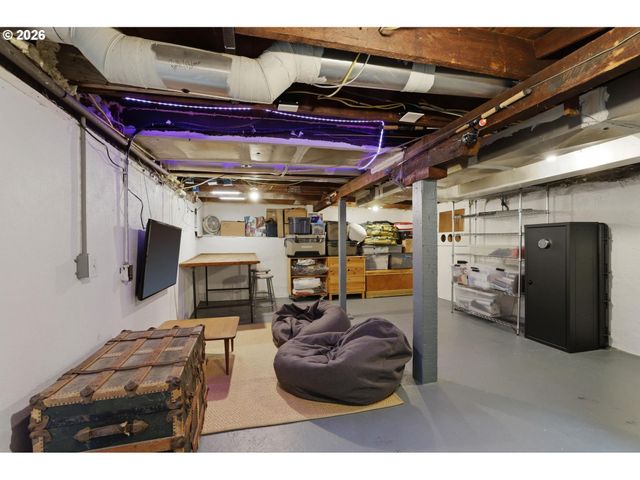 7104 N PRINCETON St, Portland, OR 97203