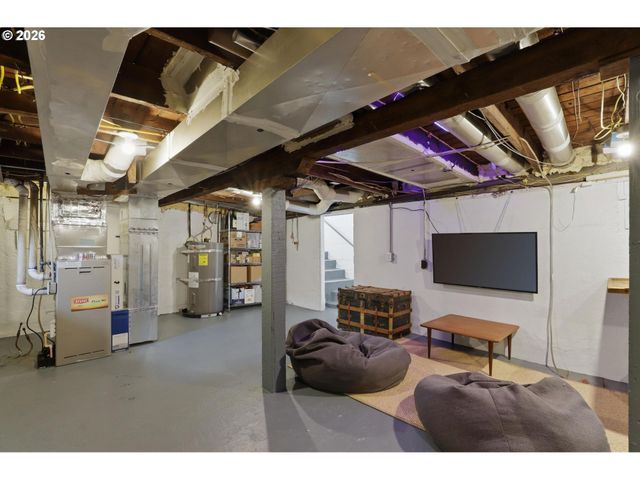 7104 N PRINCETON St, Portland, OR 97203