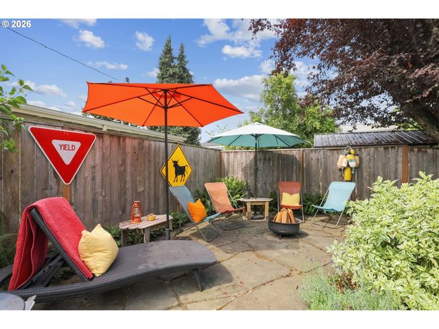7104 N PRINCETON St, Portland, OR 97203